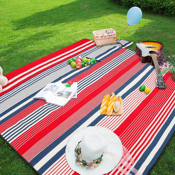 Seloom Extra Large Picnic & Outdoor Beach Blanket with Water-Resistant Backing, Red and White Striped Mat, Padded Blanket, for Camping, Beach, Grass in Spring/Summer/Fall. 78.7" x 78.7"